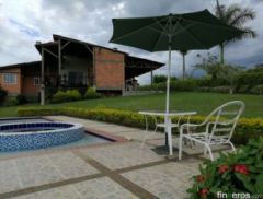 CASA CAMPESTRE DE ALQUILER POR TEMPORADA - Finca en Pereira, Risaralda